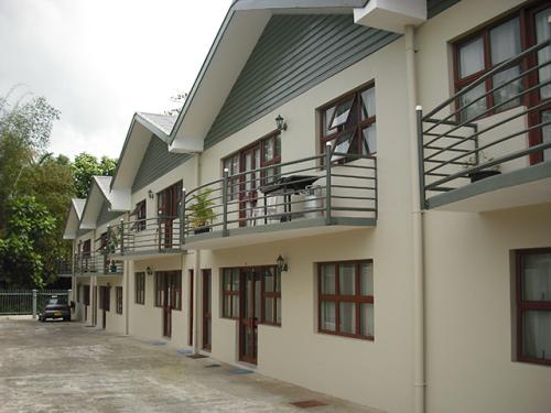 Berry Road Apartments